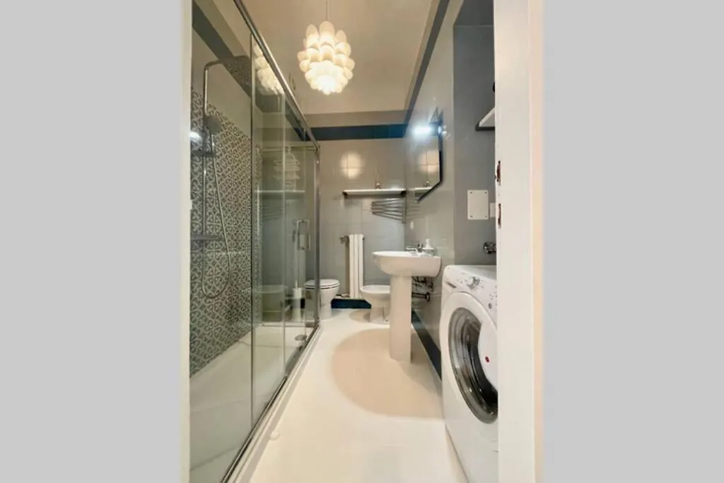 Solution Home Piazza Cinque Giornate Milan Apartment