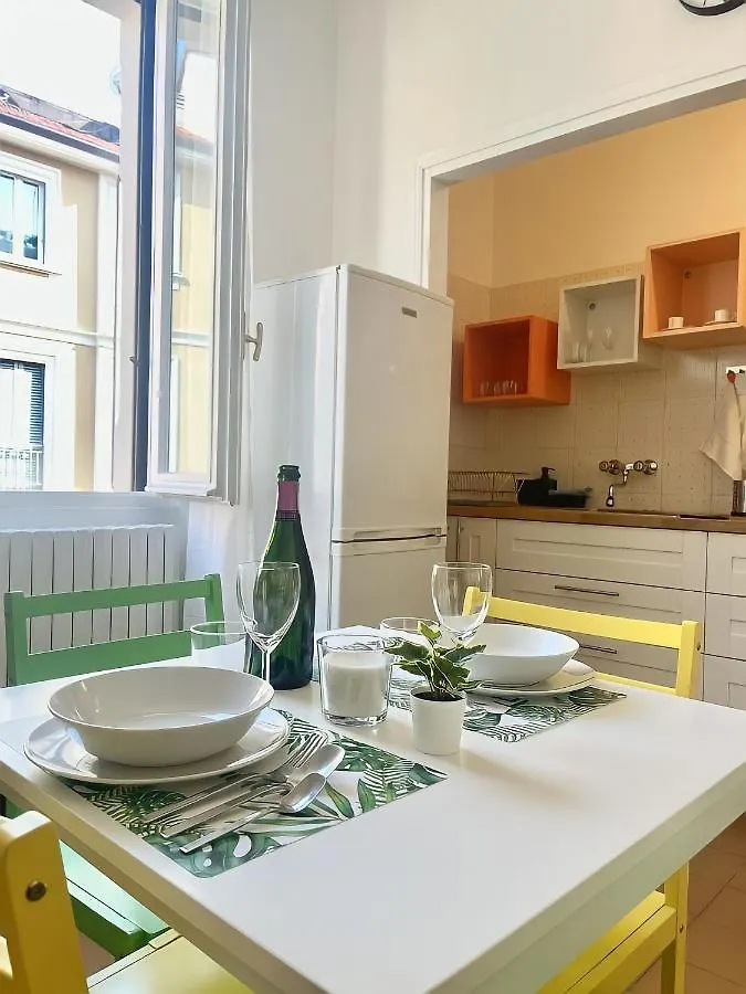 Apartment Solution Home Piazza Cinque Giornate Milan